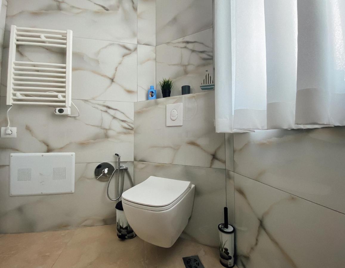 Newly Renovated Apartment 티라나 외부 사진